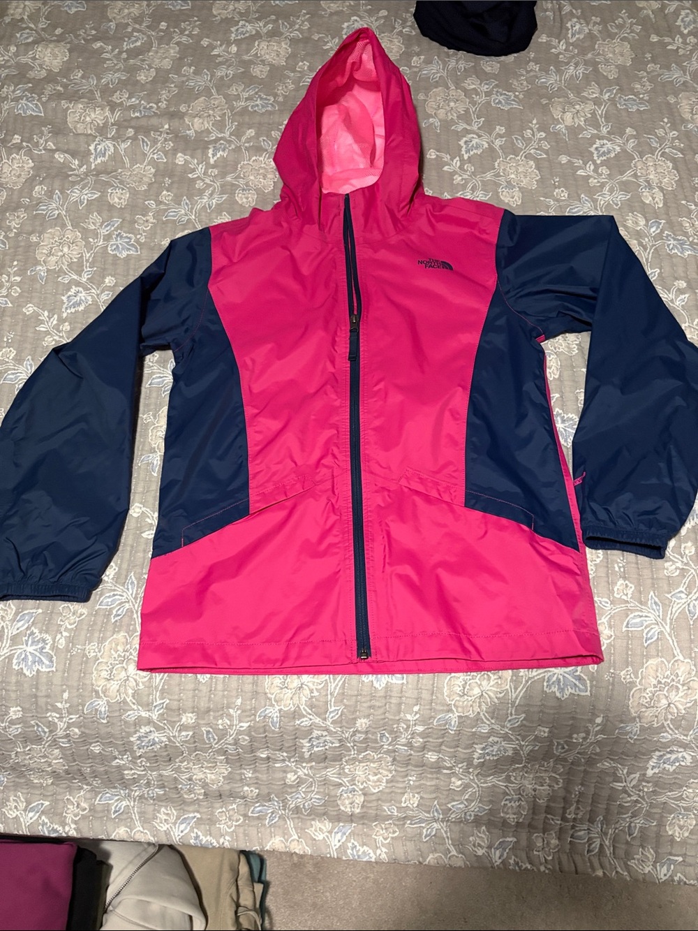 The North Face Kids' Pink & Navy Hooded Windbreaker Jacket